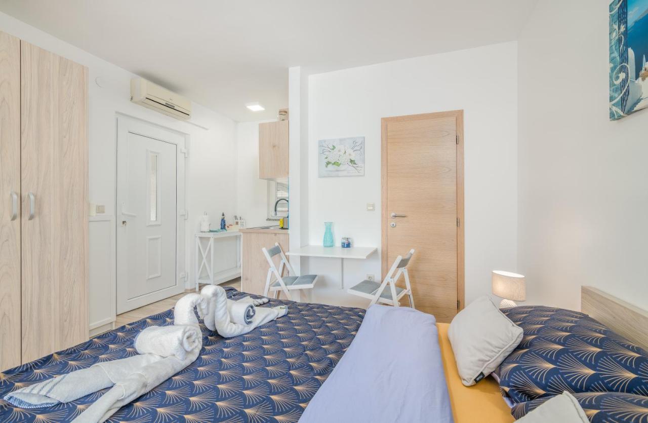Apartment Stella Di Mare 2 คิร์ก ภายนอก รูปภาพ
