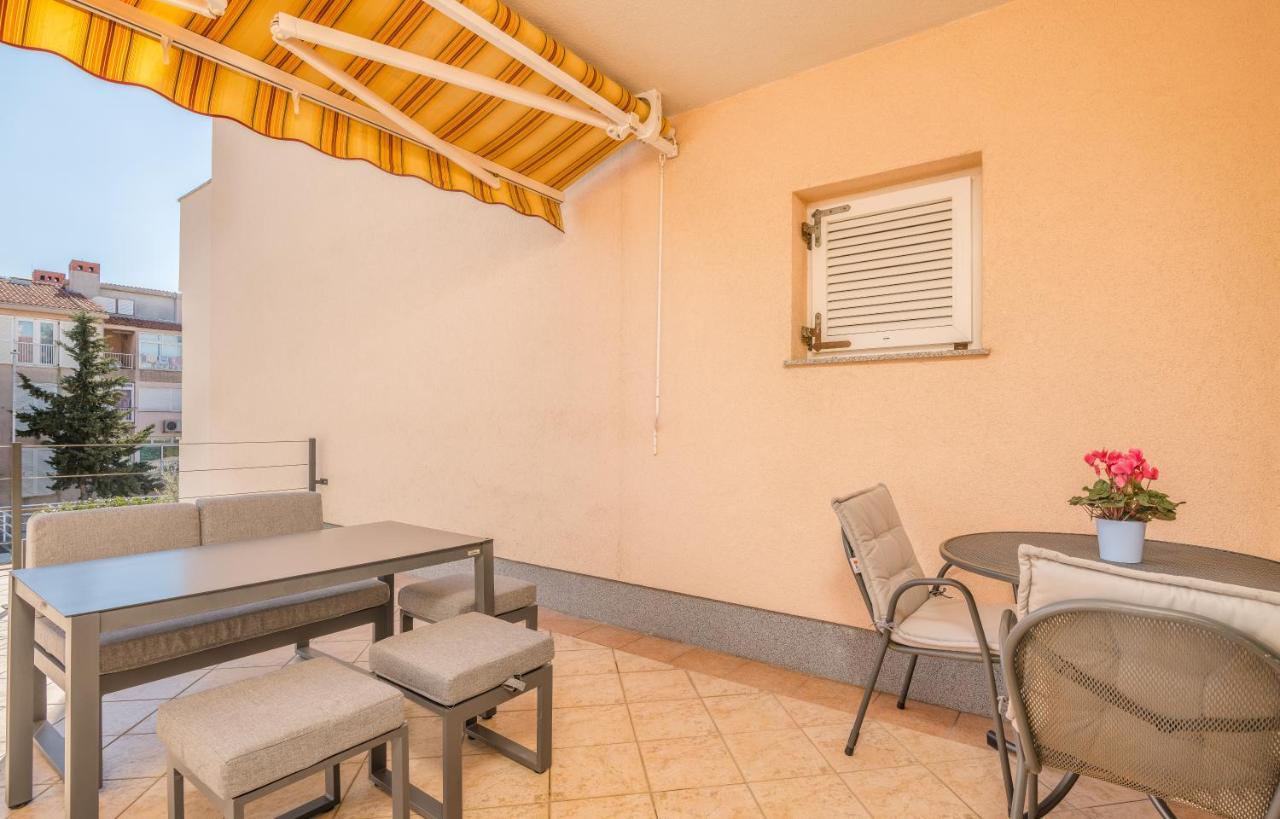 Apartment Stella Di Mare 2 คิร์ก ภายนอก รูปภาพ